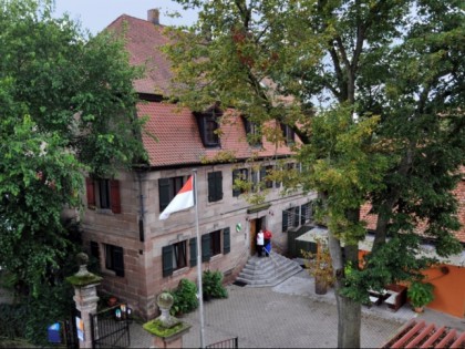照片: Zum Schloss