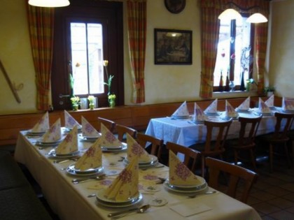 照片: Zum Schloss